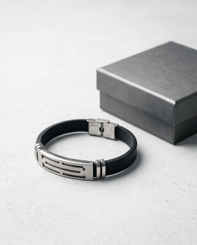 Preview: Herren Kunstleder-Armband Schwarz & Edelstahl