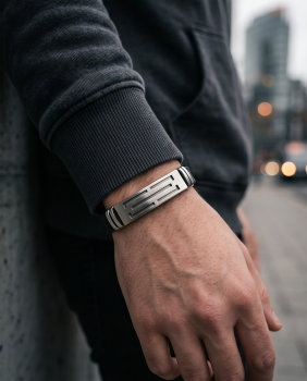 Preview: Herren Kunstleder-Armband Schwarz & Edelstahl
