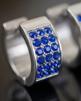 Preview: Edelstahl Klapp-Creolen „Midnight Blue“